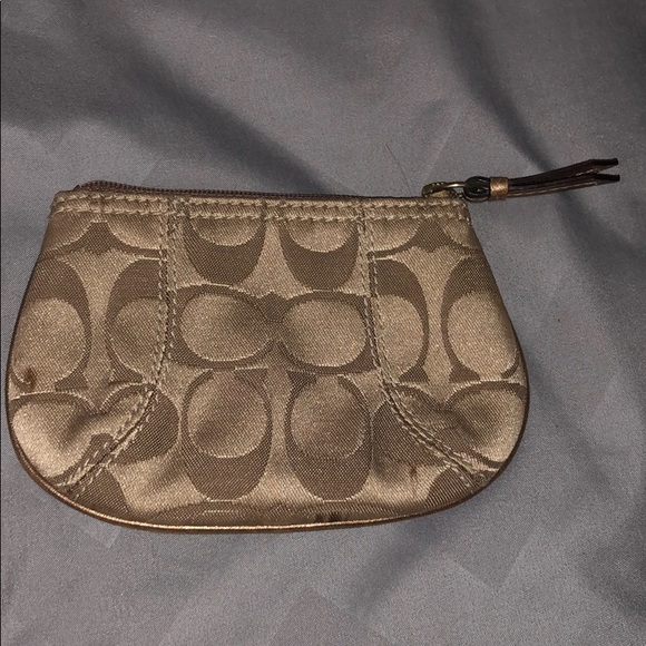 Coach brown and tan small zip up change purse - Picture 5 of 8